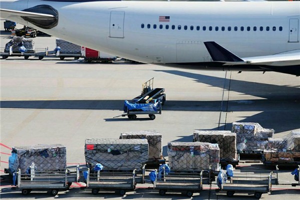 廣州到上海空運(yùn)，航空貨運(yùn)，機(jī)場(chǎng)快運(yùn)，廣州空運(yùn)